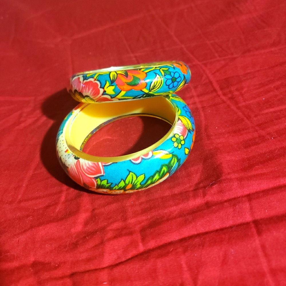 Jewelry-wood bracelets